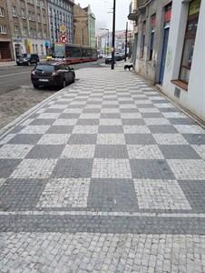 žulová dlažba, barevná dlažba, Praha - BELLE Bohemia