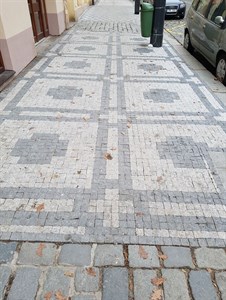 žulová dlažba, barevná dlažba, Praha - BELLE Bohemia 